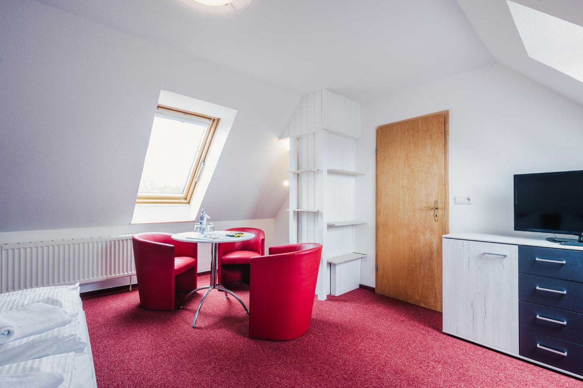 Pension Schwalbenhof Klausdorf  Buitenkant foto